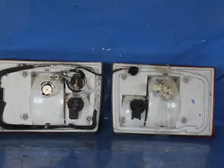 Задние фонари с крышки багажника за 30 000 тг. в Караганда – фото 2