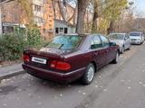 Mercedes-Benz E 230 1995 годаfor2 600 000 тг. в Алматы – фото 4