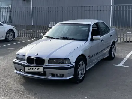 BMW 325 1994 года за 1 650 000 тг. в Актау – фото 2