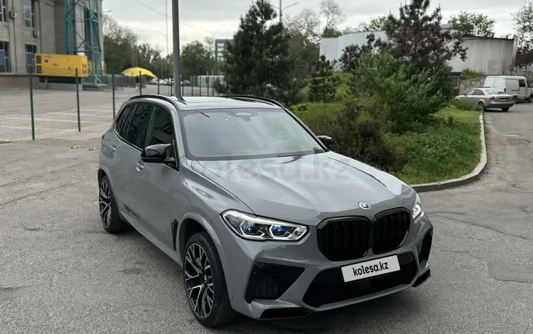 BMW X5 M 2022 года за 75 000 000 тг. в Алматы