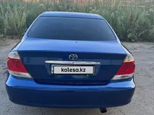 Toyota Camry, 2005