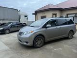 Toyota Sienna 2013 годаfor8 000 000 тг. в Атырау – фото 2