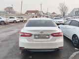 Toyota Camry 2019 года за 12 800 000 тг. в Алматы – фото 3