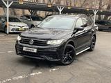 Volkswagen Tiguan 2022 года за 22 000 000 тг. в Алматы