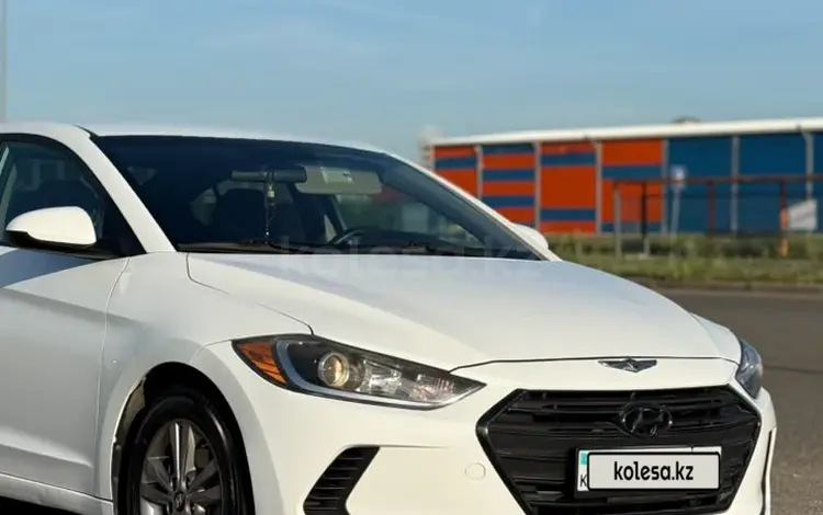 Hyundai Elantra 2017 года за 6 400 000 тг. в Астана