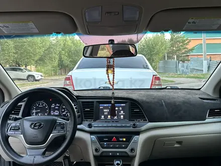 Hyundai Elantra 2017 года за 6 400 000 тг. в Астана – фото 10