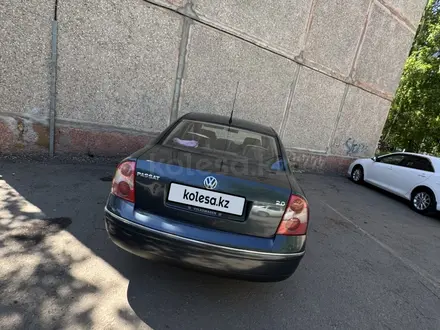 Volkswagen Passat 2002 года за 2 399 000 тг. в Петропавловск – фото 2