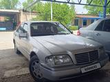 Mercedes-Benz C 280 1995 года за 1 900 000 тг. в Тараз – фото 2