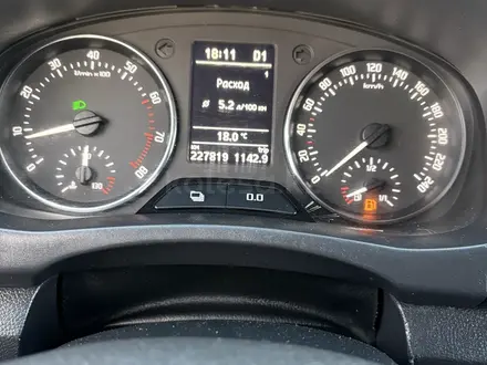 Skoda Fabia 2011 года за 2 800 000 тг. в Астана – фото 17