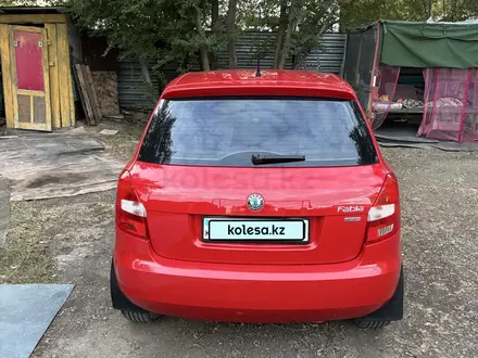 Skoda Fabia 2011 года за 2 800 000 тг. в Астана – фото 6