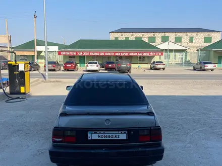 Volkswagen Passat 1993 годаүшін800 000 тг. в Жанаозен – фото 5