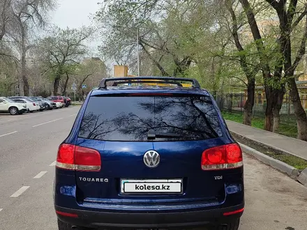 Volkswagen Touareg 2004 года за 3 900 000 тг. в Алматы – фото 8