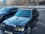 Mercedes-Benz E 200 1990 годаfor1 500 000 тг. в Алматы