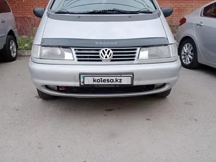 Volkswagen Sharan 1996 года за 3 150 000 тг. в Уральск – фото 20