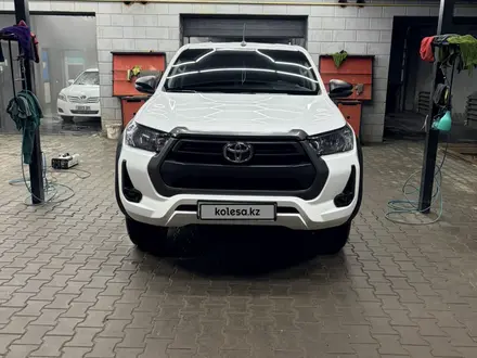 Toyota Hilux 2022 года за 25 000 000 тг. в Актобе – фото 11