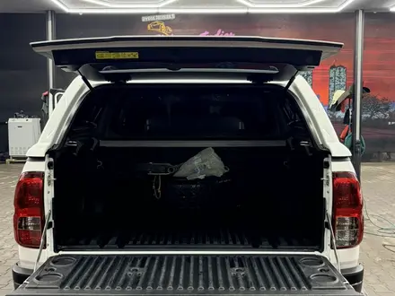 Toyota Hilux 2022 года за 25 000 000 тг. в Актобе – фото 13