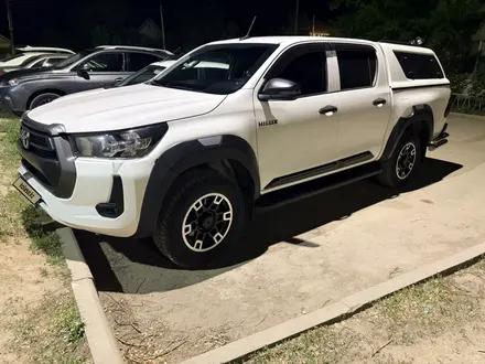Toyota Hilux 2022 года за 25 000 000 тг. в Актобе – фото 27