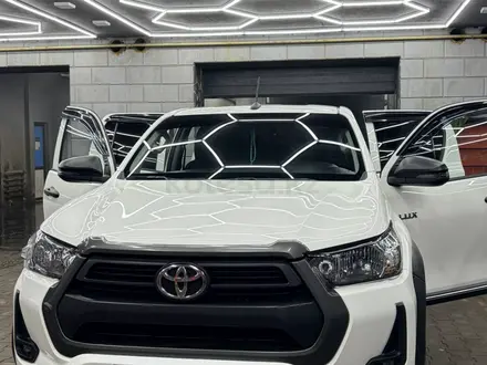 Toyota Hilux 2022 года за 25 000 000 тг. в Актобе – фото 5