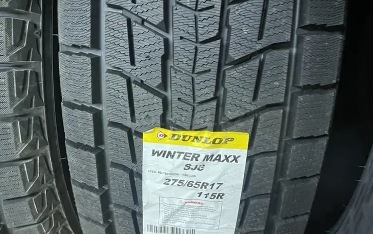 275-65r17 Dunlop Winter Maxx SJ8 за 80 000 тг. в Алматы