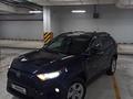 Toyota RAV4 2019 года за 16 500 000 тг. в Астана