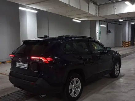 Toyota RAV4 2019 года за 16 500 000 тг. в Астана – фото 22