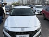 Hyundai Elantra 2022 года за 7 100 000 тг. в Астана