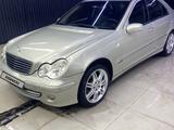 Mercedes-Benz C 230 2006 годаүшін4 200 000 тг. в Астана