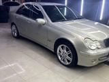 Mercedes-Benz C 230 2006 годаүшін4 200 000 тг. в Астана – фото 2