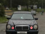 Mercedes-Benz E 230 1997 года за 2 500 000 тг. в Талдыкорган – фото 2