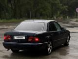 Mercedes-Benz E 230 1997 годаүшін2 700 000 тг. в Талдыкорган – фото 5