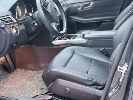 Mercedes-Benz E 400 2015 года за 11 000 000 тг. в Алматы – фото 10