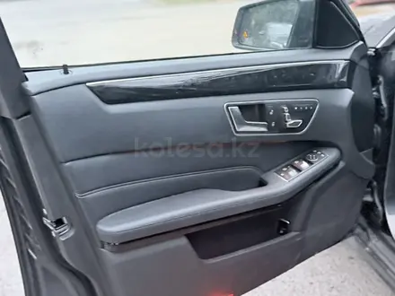 Mercedes-Benz E 400 2015 года за 11 000 000 тг. в Алматы – фото 11