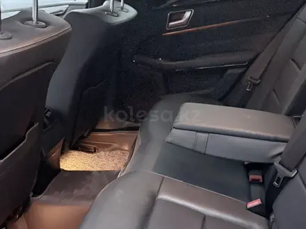 Mercedes-Benz E 400 2015 года за 11 000 000 тг. в Алматы – фото 13