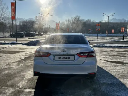 Toyota Camry 2023 года за 18 000 000 тг. в Алматы – фото 8