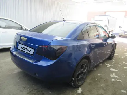 Chevrolet Cruze 2014 года за 2 253 367 тг. в Актобе – фото 4