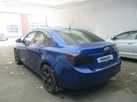 Chevrolet Cruze 2014 года за 2 253 367 тг. в Актобе – фото 6