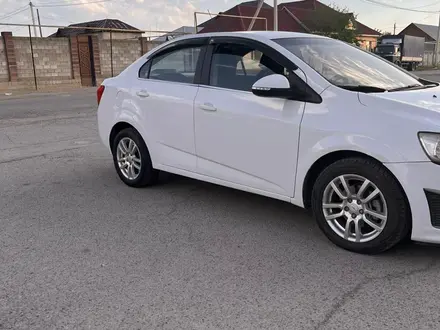 Chevrolet Aveo 2014 года за 3 300 000 тг. в Тараз – фото 3