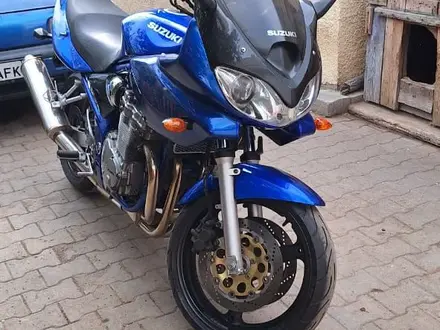 Suzuki  Bandit GSF 600 2002 года за 1 600 000 тг. в Актобе