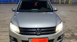Volkswagen Tiguan 2014 года за 6 800 000 тг. в Актобе – фото 4