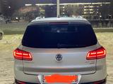 Volkswagen Tiguan 2014 года за 6 800 000 тг. в Актобе – фото 3