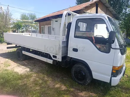Isuzu  Elf (N-series) 2006 года за 5 000 000 тг. в Алматы