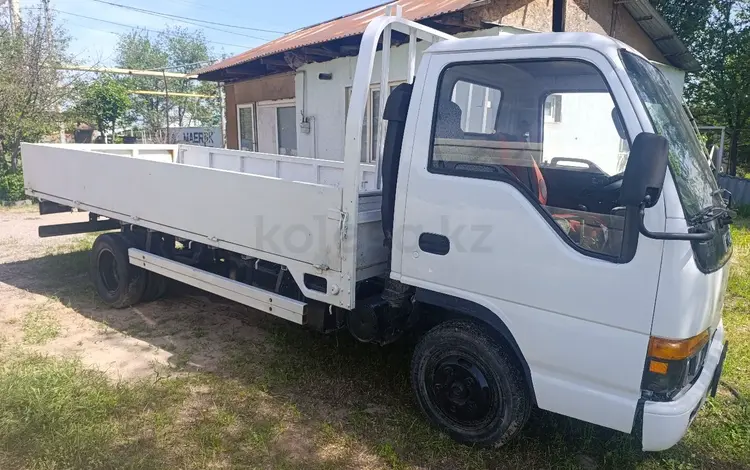 Isuzu  Elf (N-series) 2006 годаүшін5 000 000 тг. в Алматы