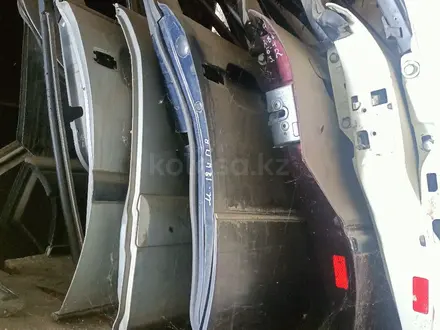 Двери на Audi за 15 000 тг. в Астана