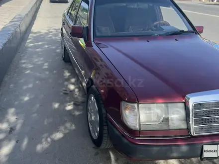 Mercedes-Benz E 220 1993 года за 1 900 000 тг. в Кызылорда