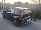 Hyundai Bayon 2023 года за 7 400 000 тг. в Семей – фото 5