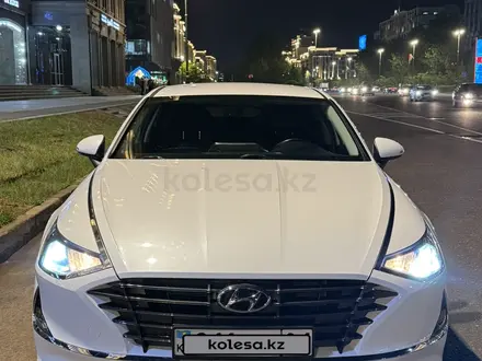Hyundai Sonata 2022 года за 9 700 000 тг. в Астана – фото 5