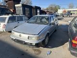 Volkswagen Passat 1992 годаүшін1 400 000 тг. в Алматы