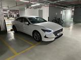 Hyundai Sonata 2021 годаүшін12 500 000 тг. в Астана – фото 3