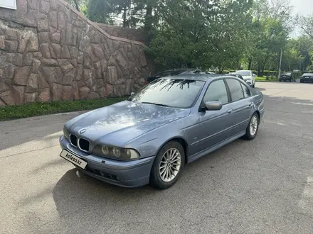 BMW 530 2001 года за 4 200 000 тг. в Алматы – фото 3