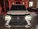 Lexus LX 450 2016 годаүшін30 000 000 тг. в Астана